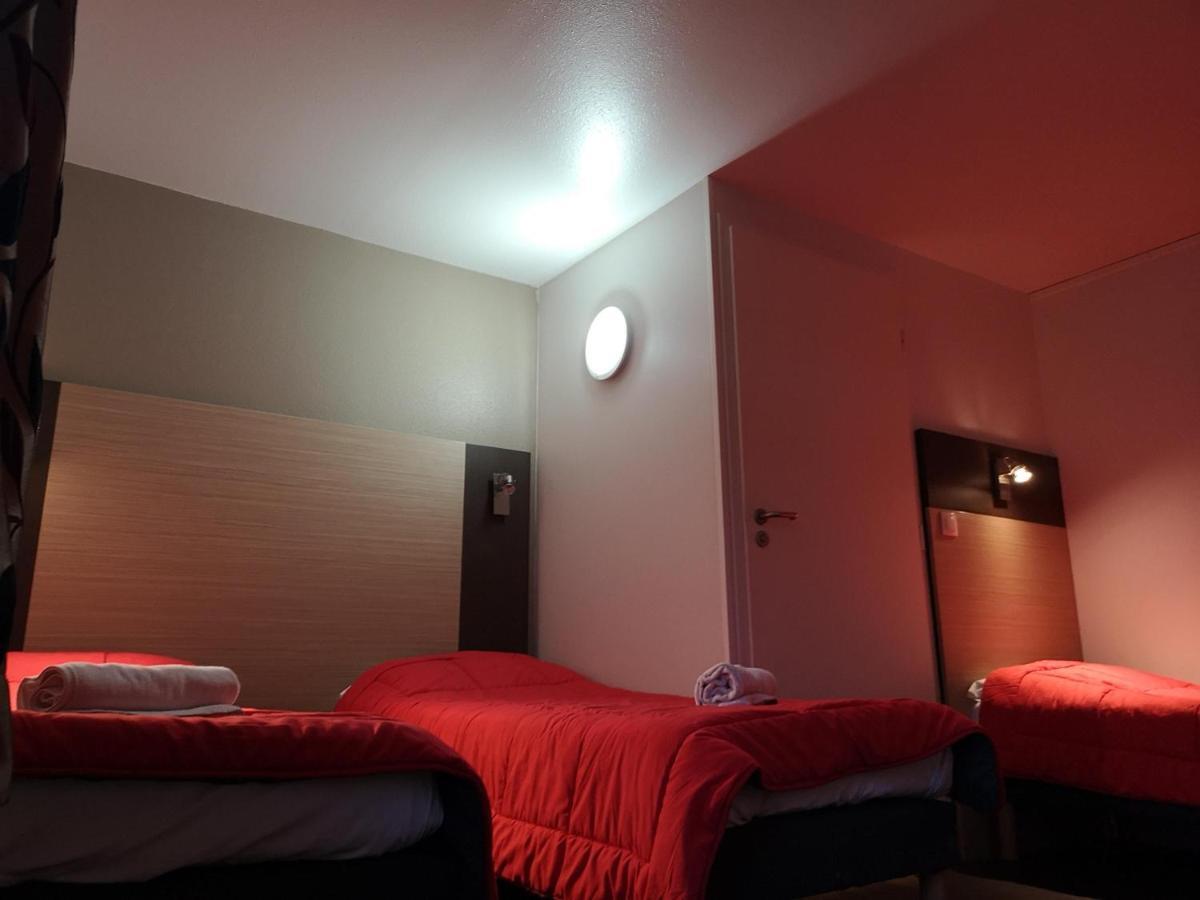 Kyriad Direct Claye-Souilly-Roissy Cdg Экстерьер фото