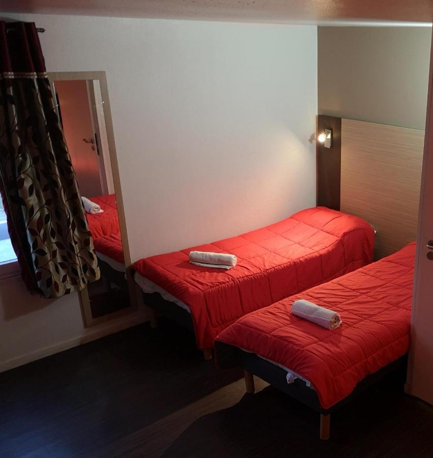 Kyriad Direct Claye-Souilly-Roissy Cdg Экстерьер фото